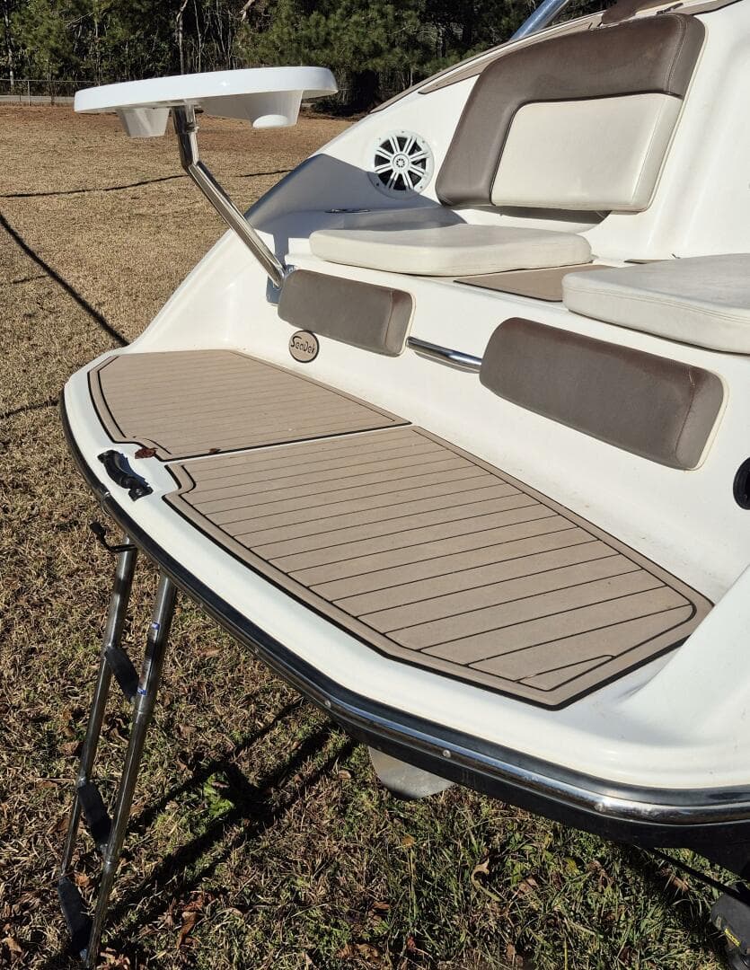 2011 Yamaha Boats 242 Limited S