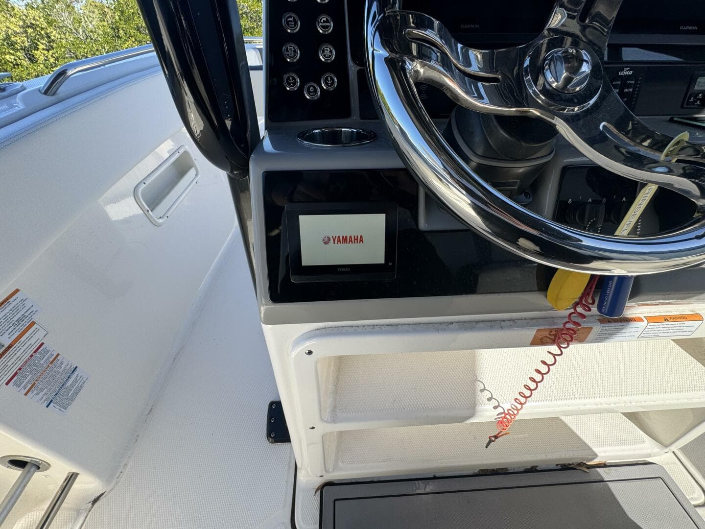 2023 Robalo R270 Center Console