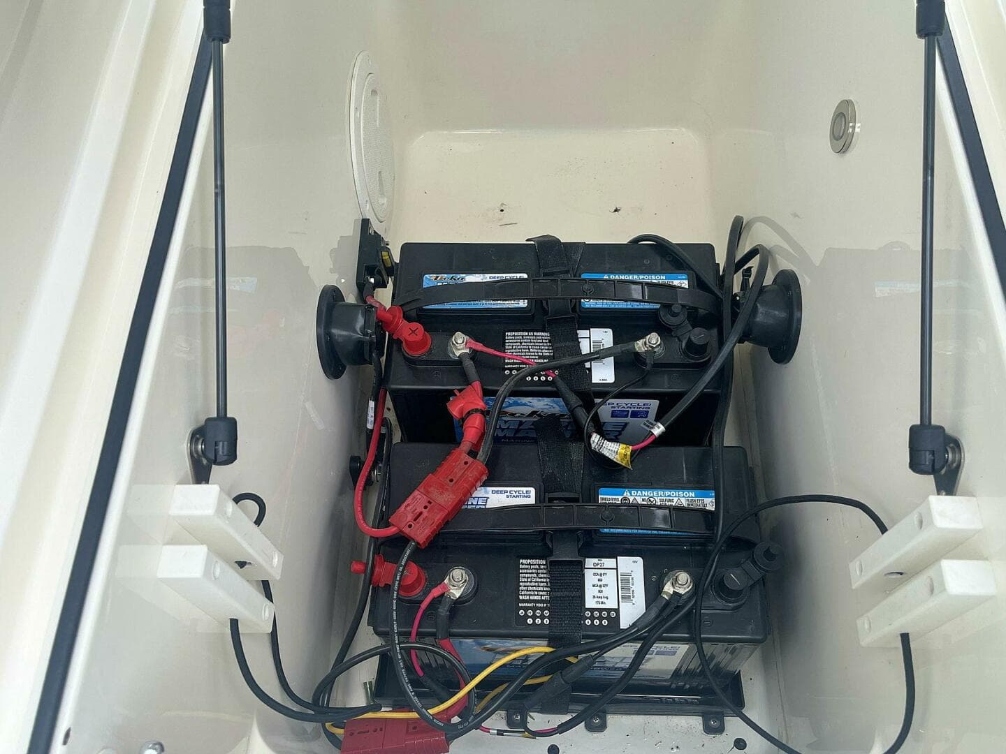 2018 Larson FX 1850 DC