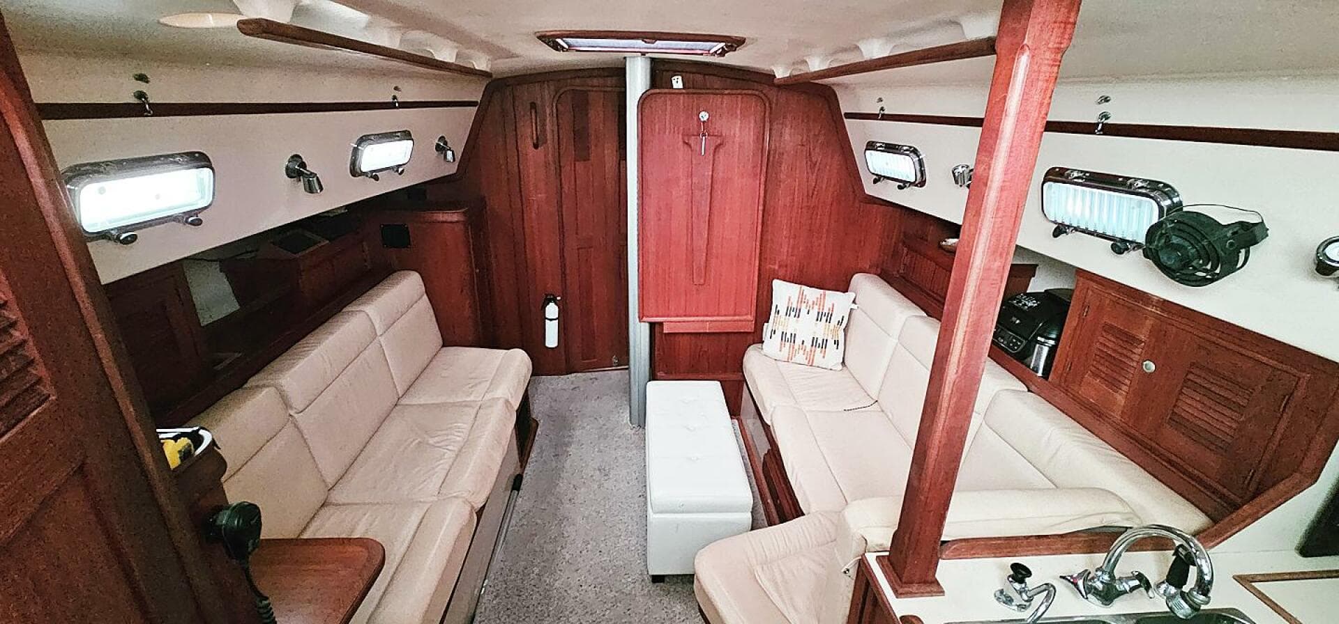 2000 Island Packet 350