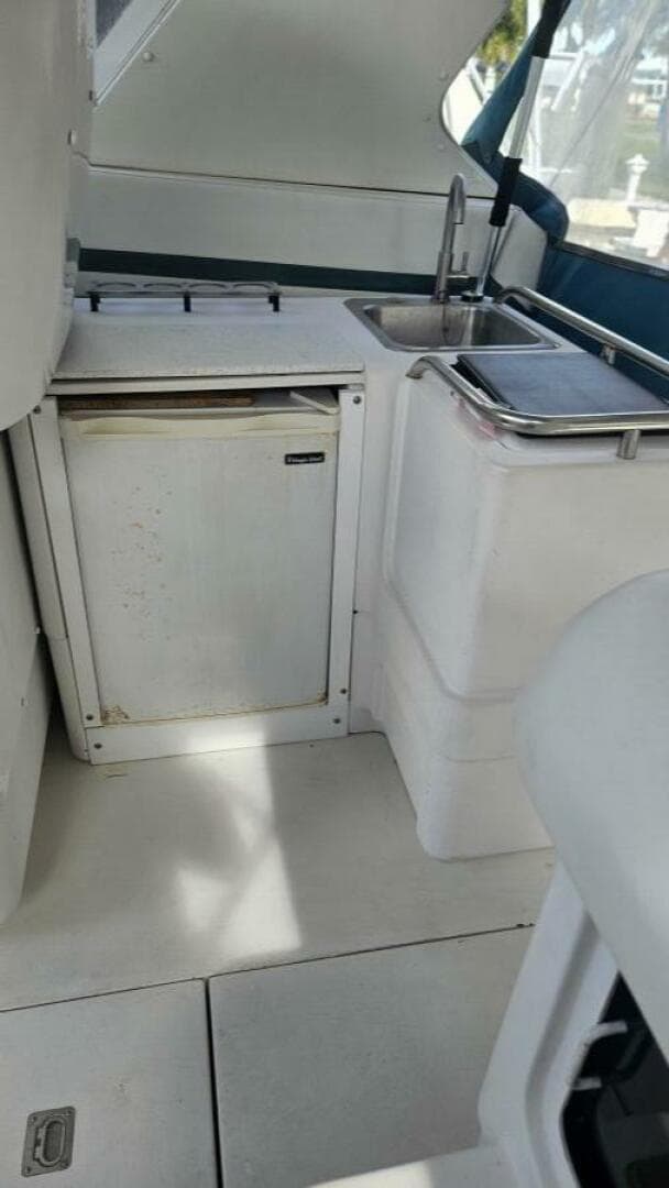 1990 Trojan 11M Express