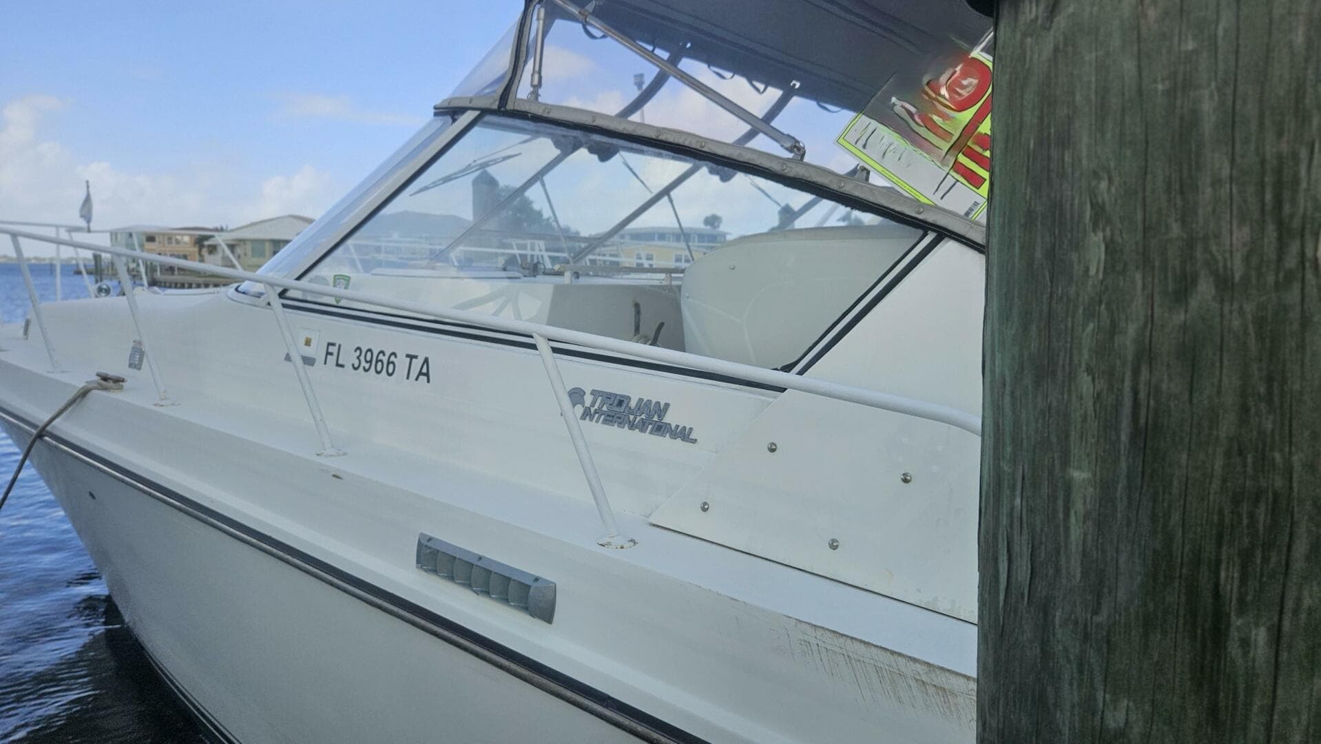 1990 Trojan 11M Express