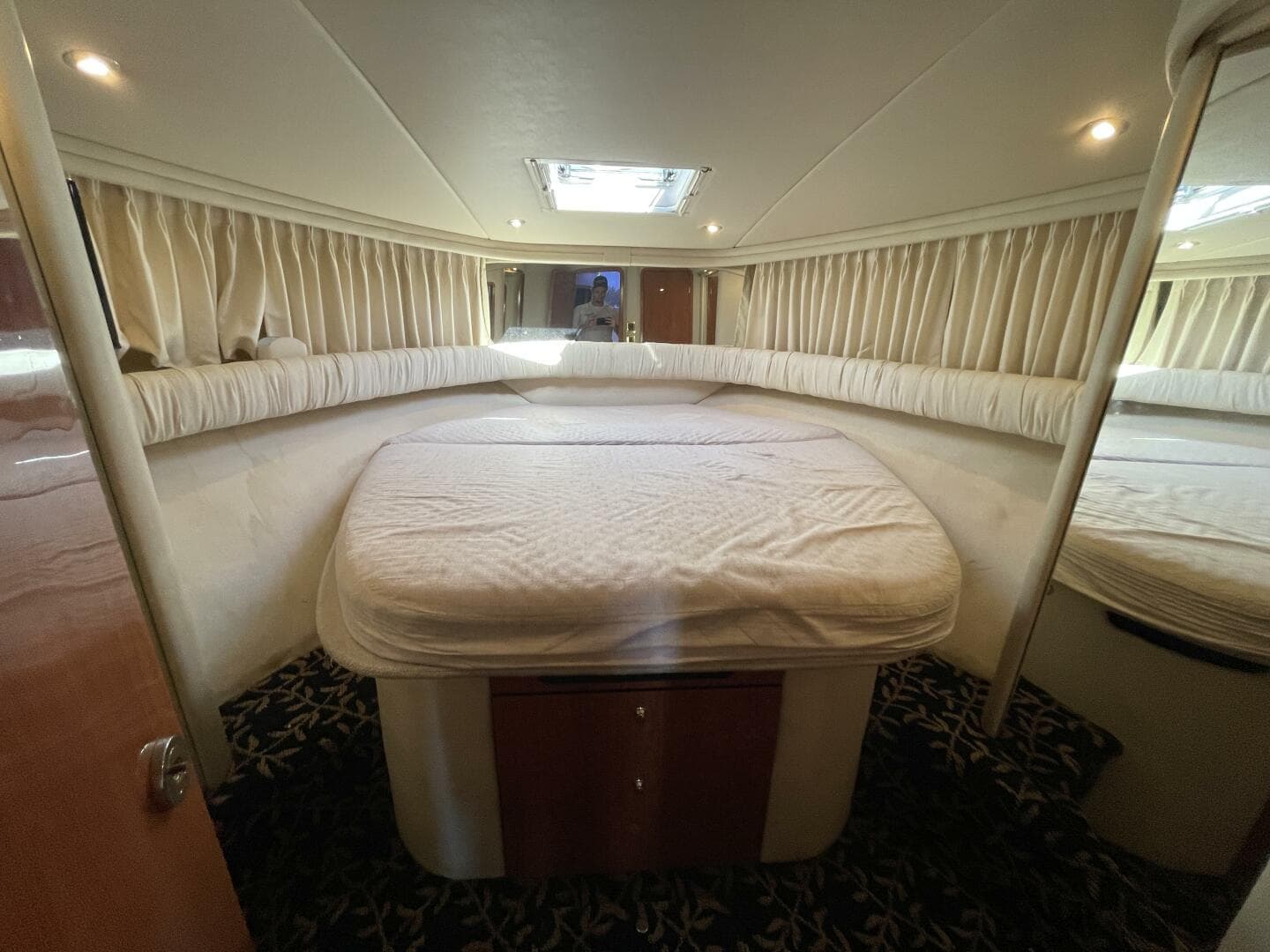 1998 Sea Ray 480 Sedan Bridge