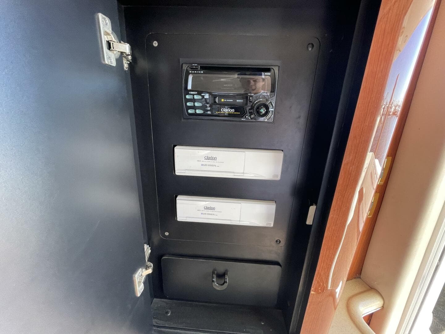 1998 Sea Ray 480 Sedan Bridge