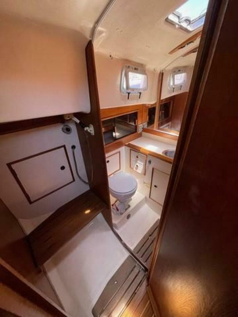 1986 Hinterhoeller Nonsuch 30 Ultra