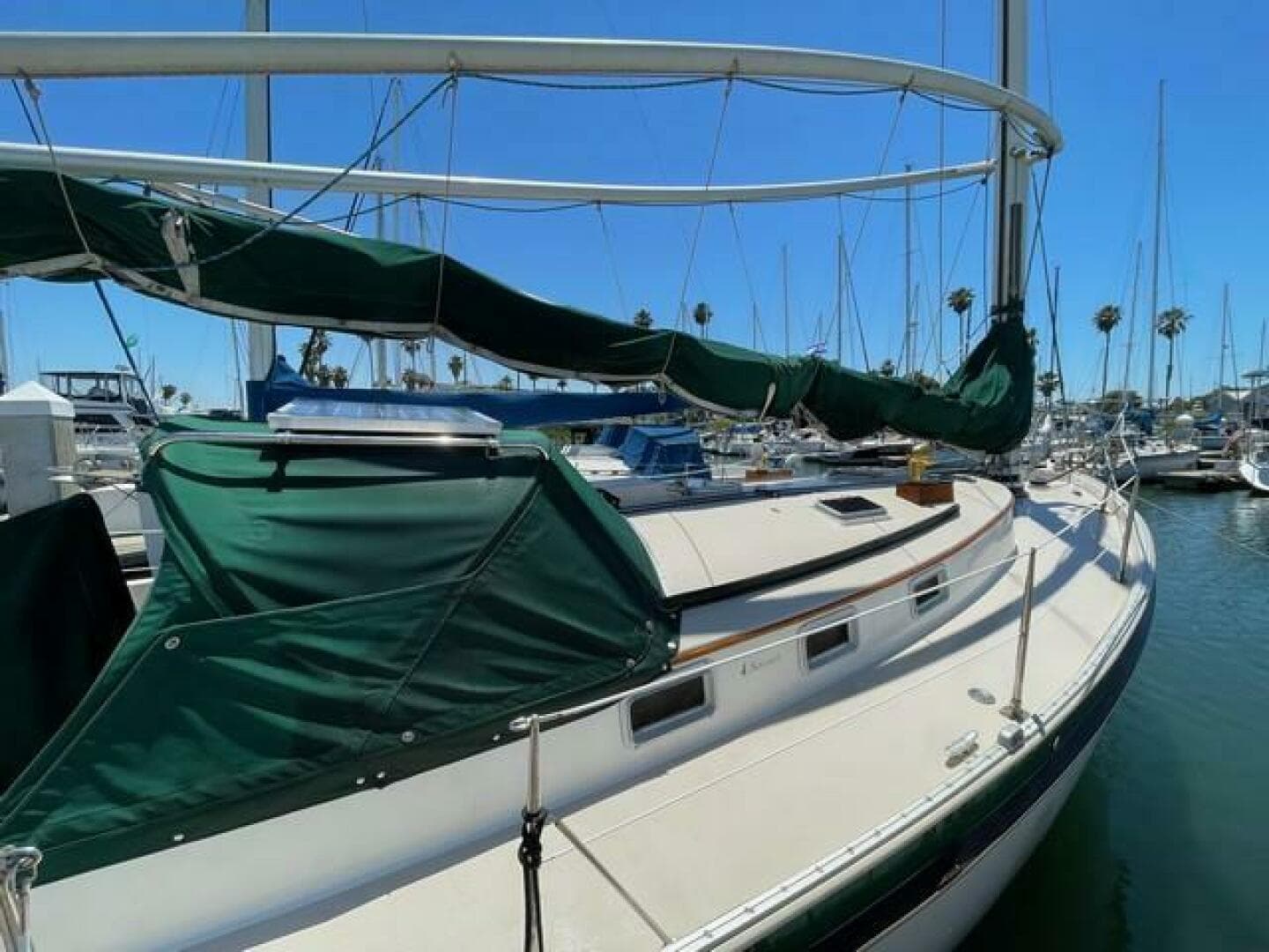 1986 Hinterhoeller Nonsuch 30 Ultra