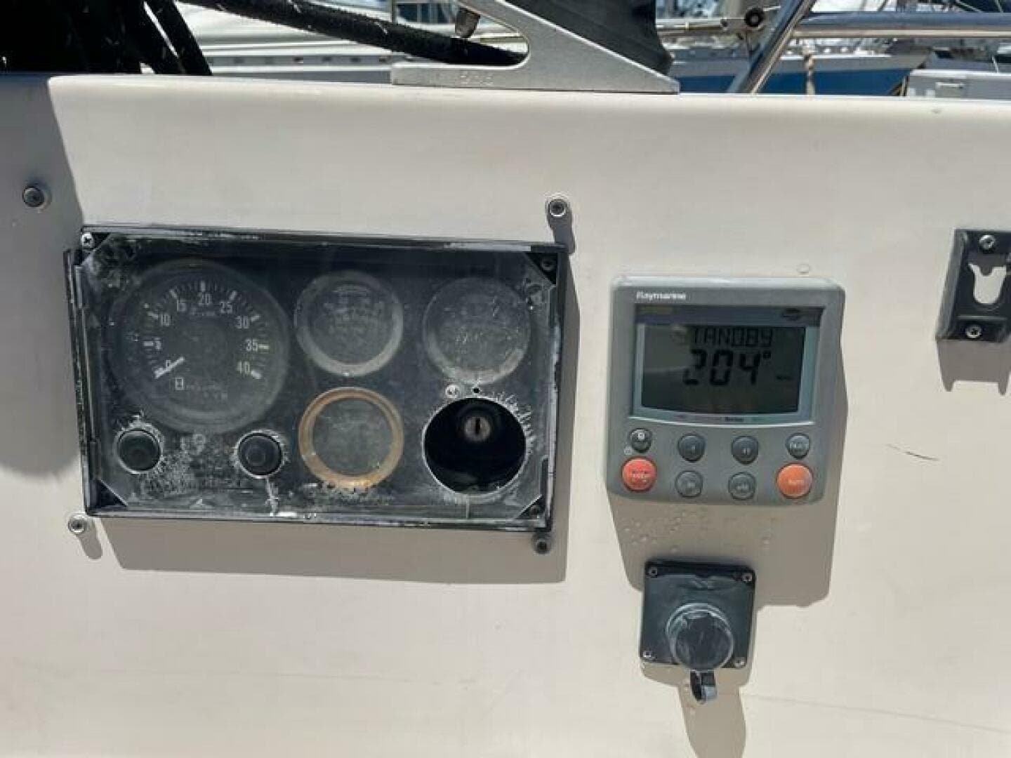 1986 Hinterhoeller Nonsuch 30 Ultra