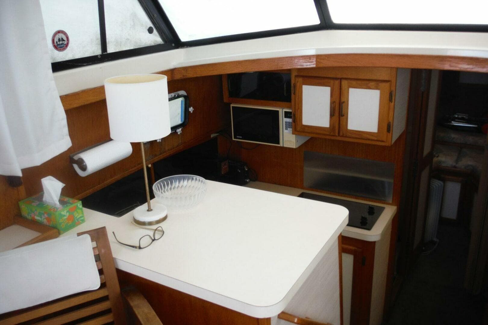 1987 Mainship Sundeck 36