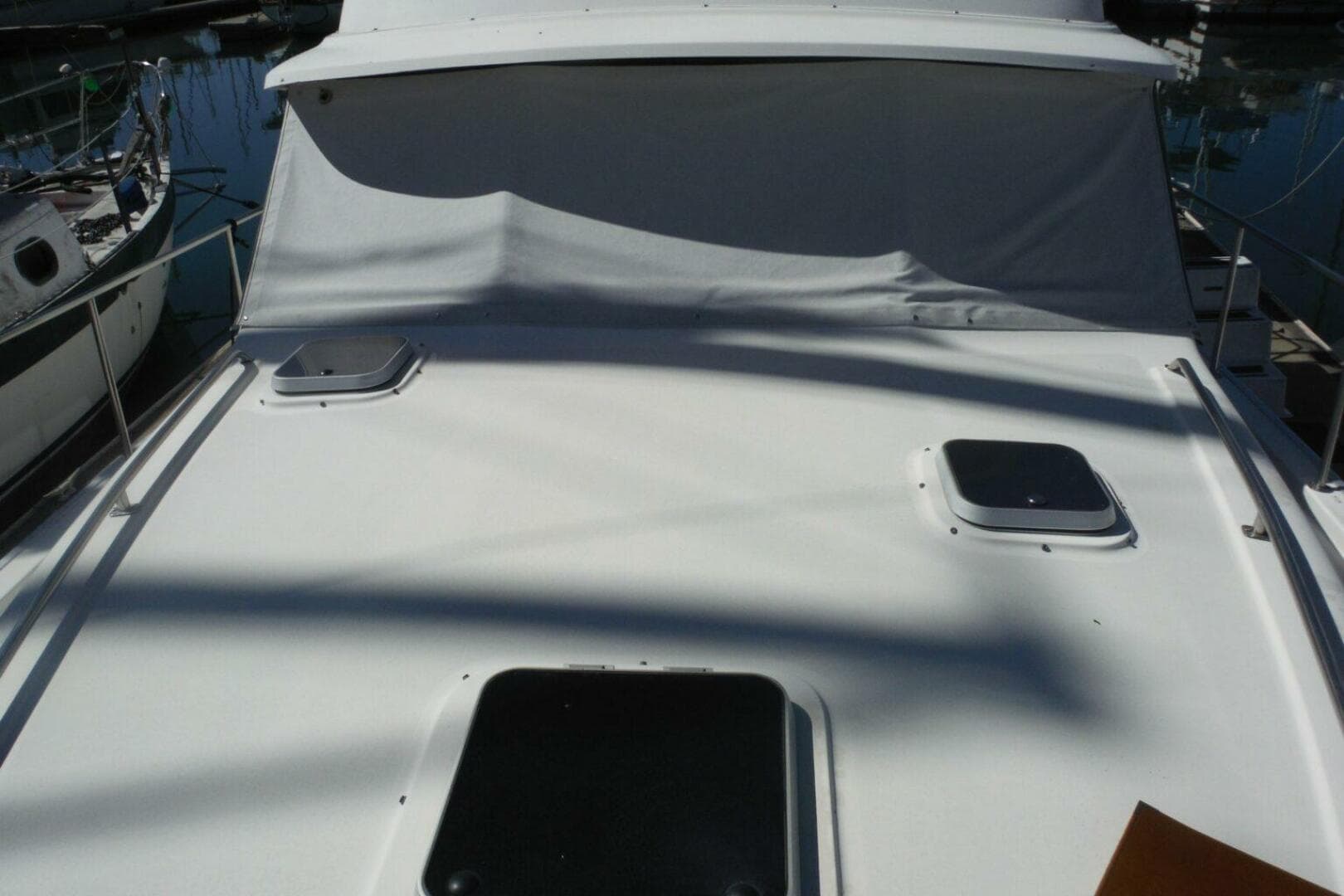 1987 Mainship Sundeck 36