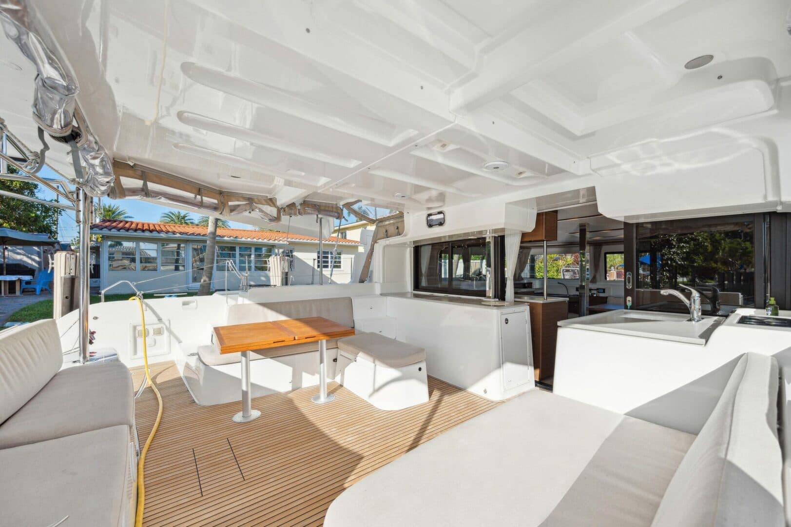 2022-lagoon-46-sail-9622944-20250220133332144-1_XLARGE.jpg