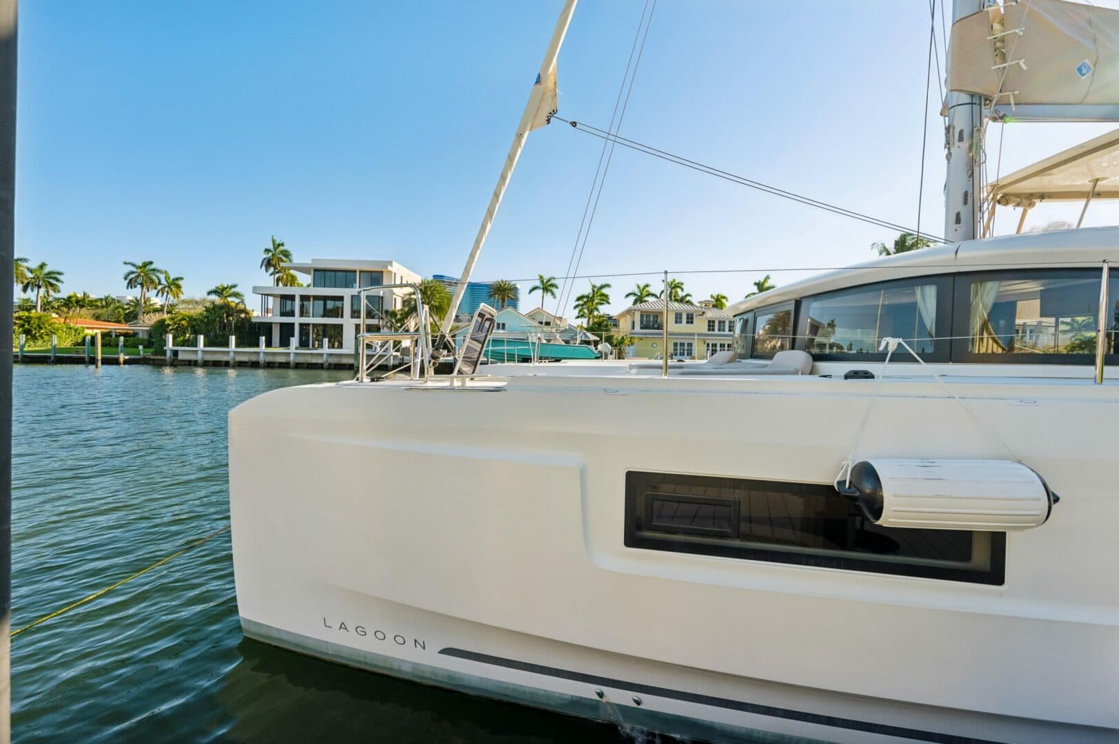 2022-lagoon-46-sail-9622944-20250220133220956-1_XLARGE.jpg