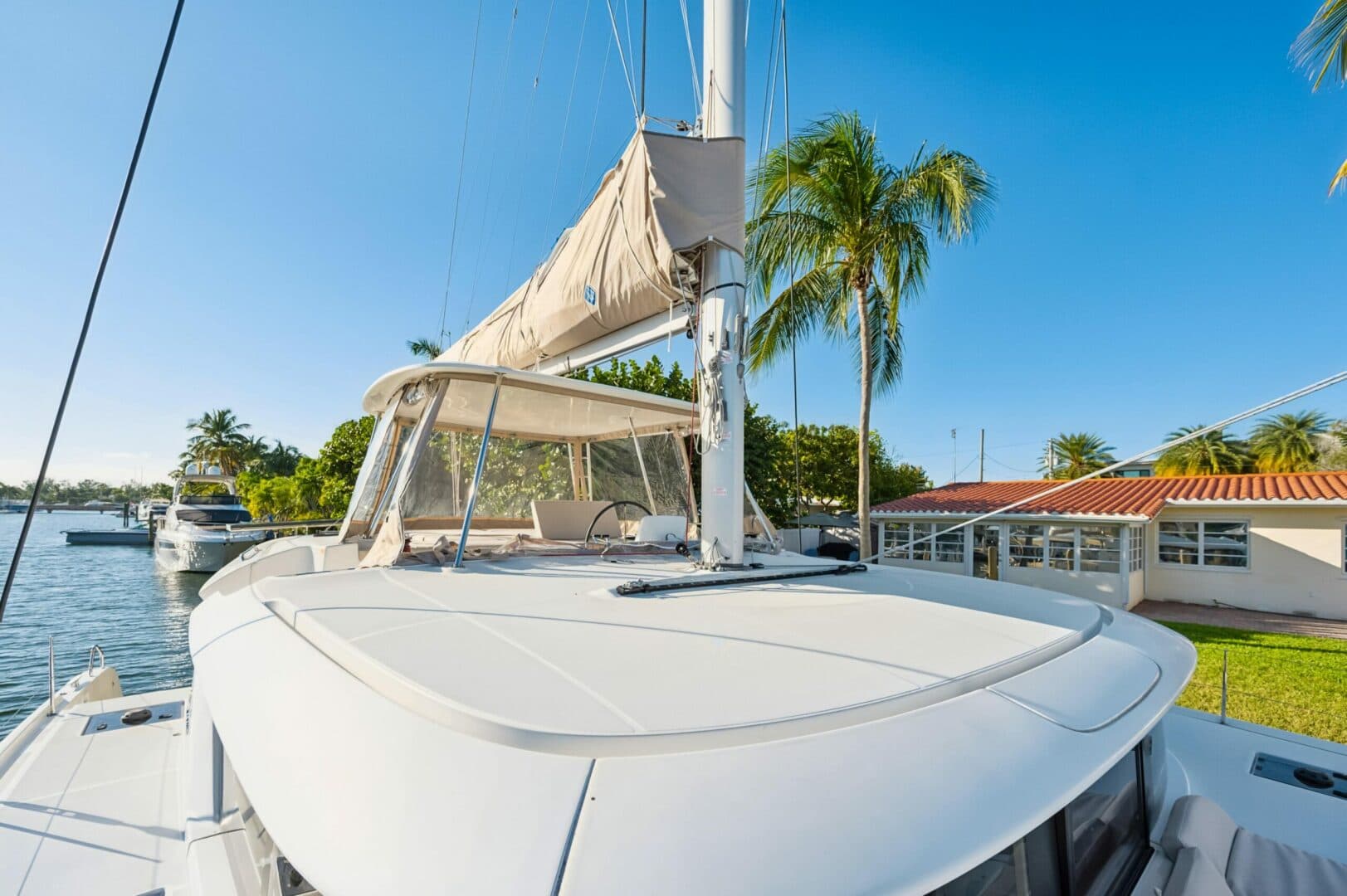 2022-lagoon-46-sail-9622944-20250220133936611-1_XLARGE.jpg