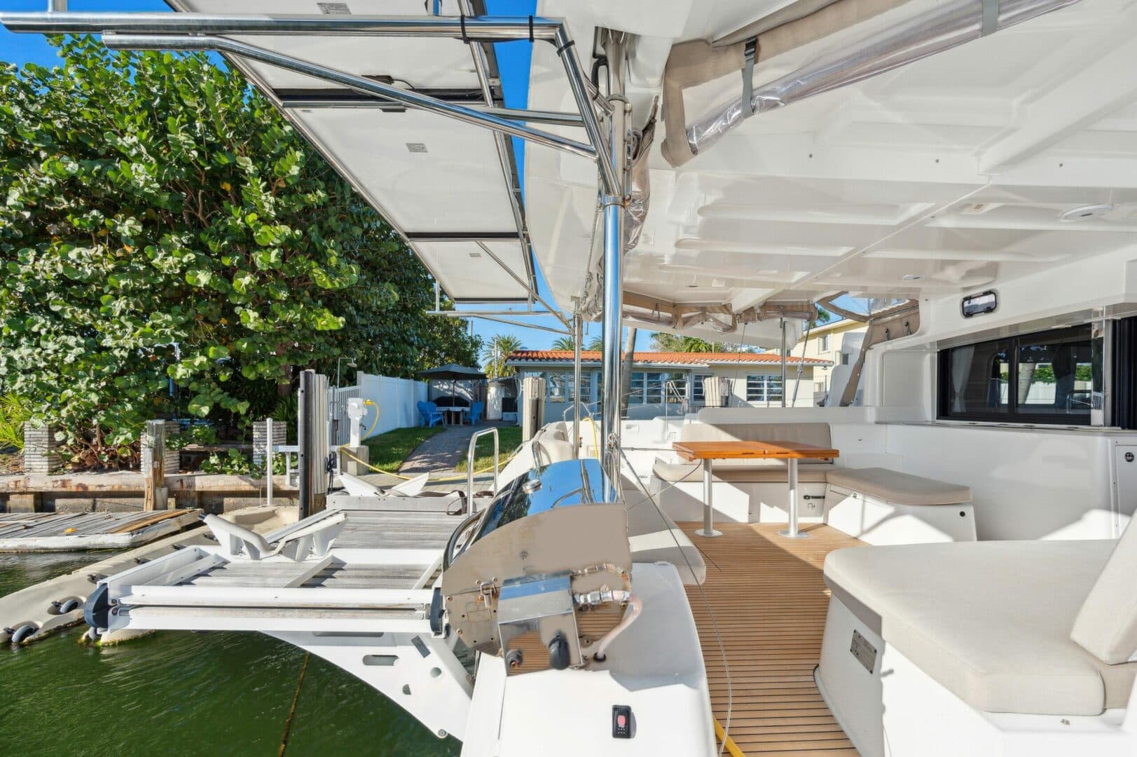2022-lagoon-46-sail-9622944-20250220133357379-1_XLARGE.jpg
