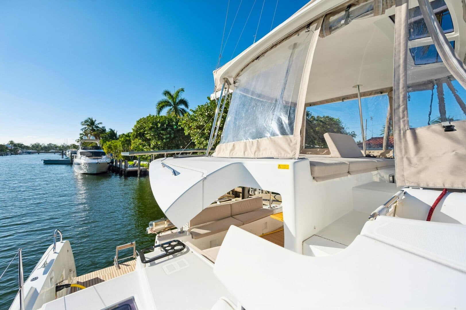 2022-lagoon-46-sail-9622944-20250220133415210-1_XLARGE.jpg