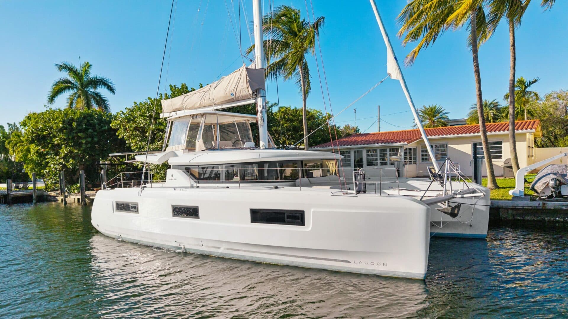 2022-lagoon-46-sail-9622944-20250220133144443-1_XLARGE.jpg
