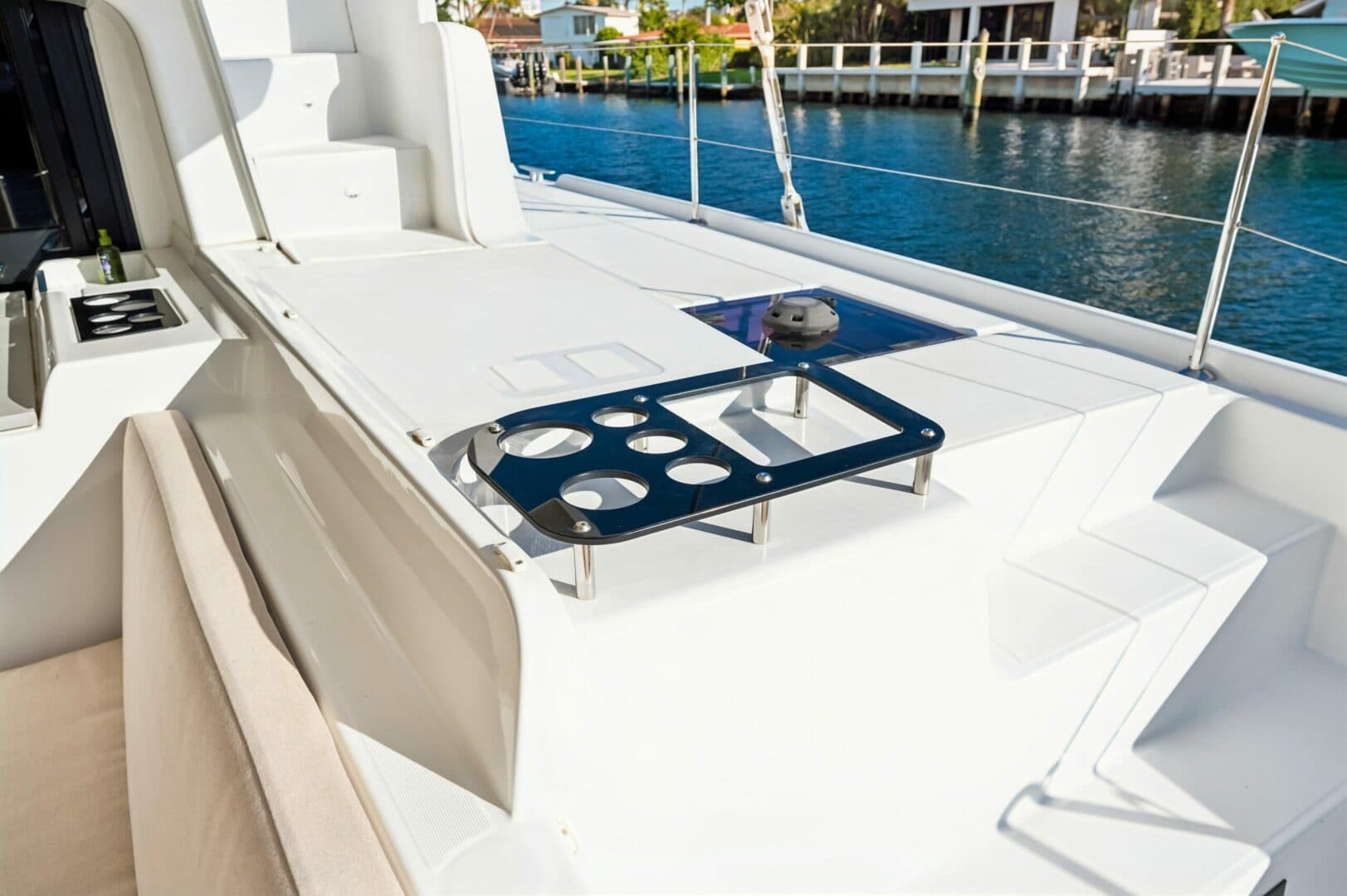 2022-lagoon-46-sail-9622944-20250220133407777-1_XLARGE.jpg