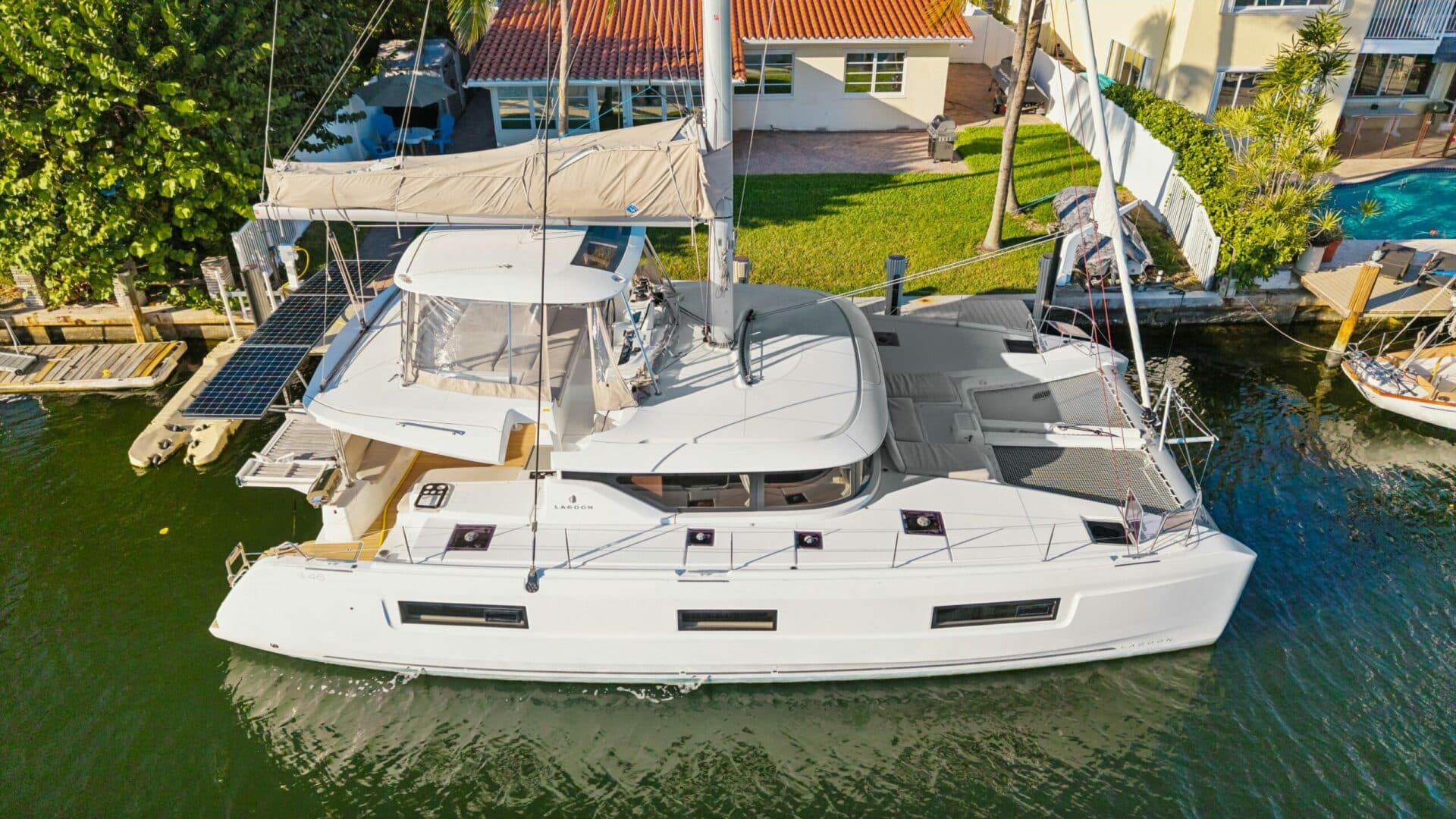 2022-lagoon-46-sail-9622944-20250220133949283-1_XLARGE.jpg