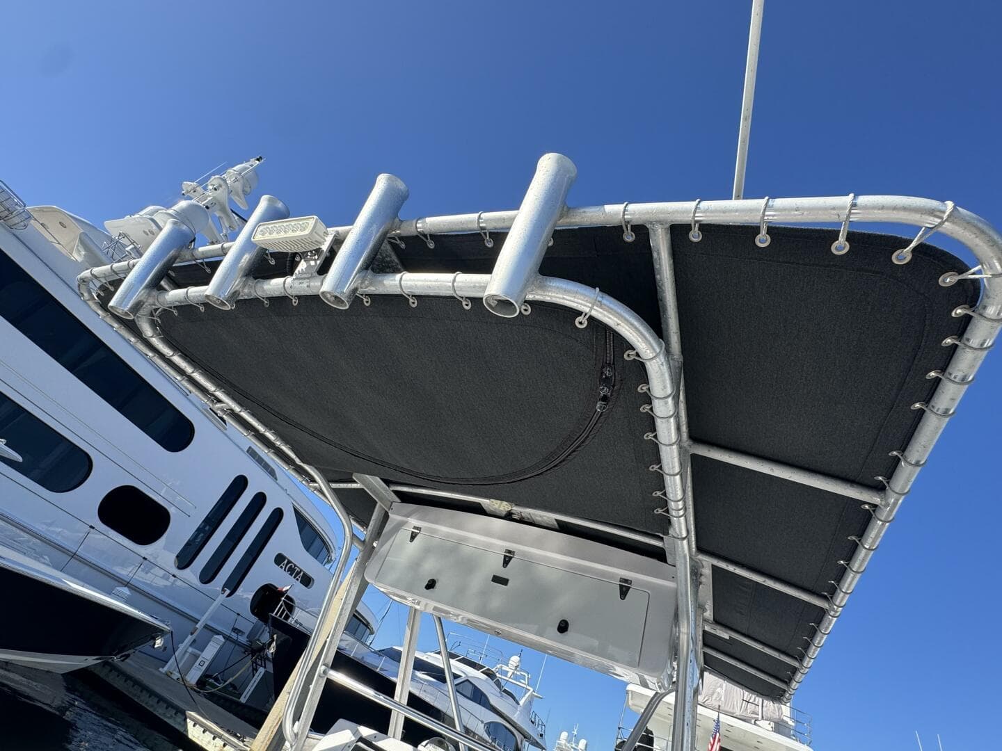 2004 Donzi 35 ZF Cuddy