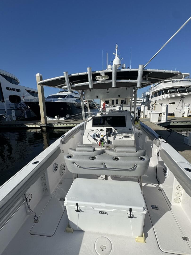 2004 Donzi 35 ZF Cuddy