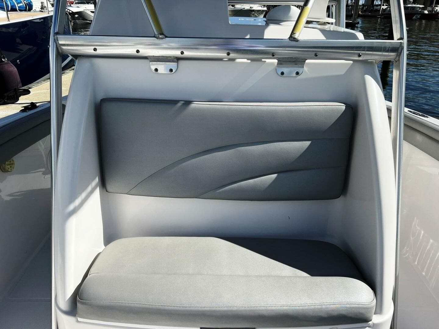 2004 Donzi 35 ZF Cuddy