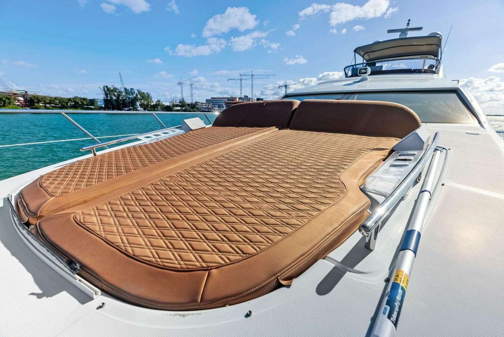 2014 Azimut 72S