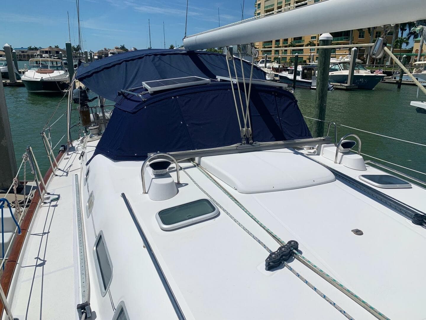 2003 Beneteau Oceanis 473