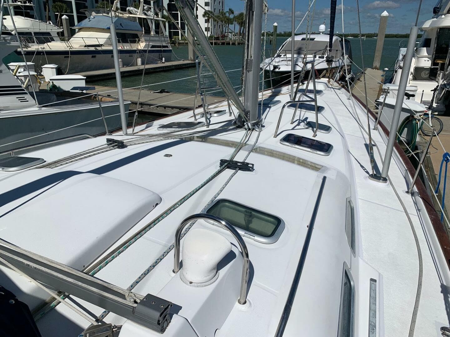 2003 Beneteau Oceanis 473