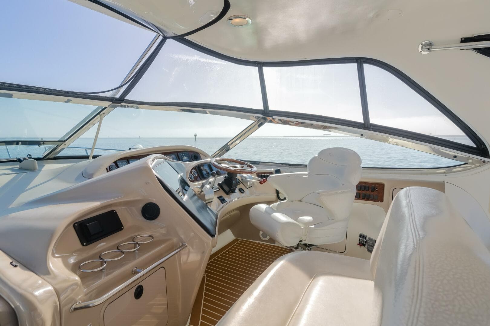 2000 Sea Ray 540 Sundancer