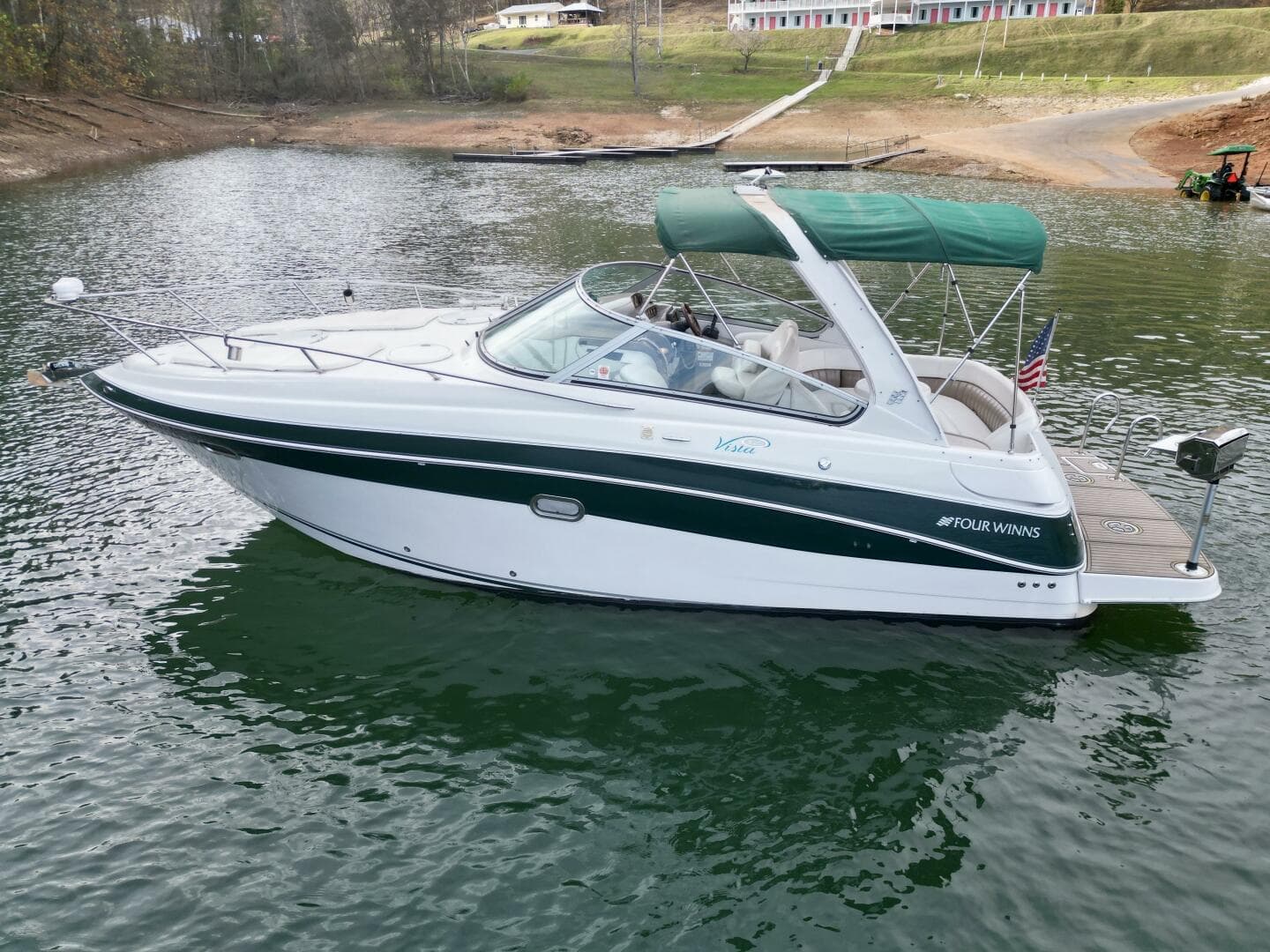 2004 Four Winns Vista 288