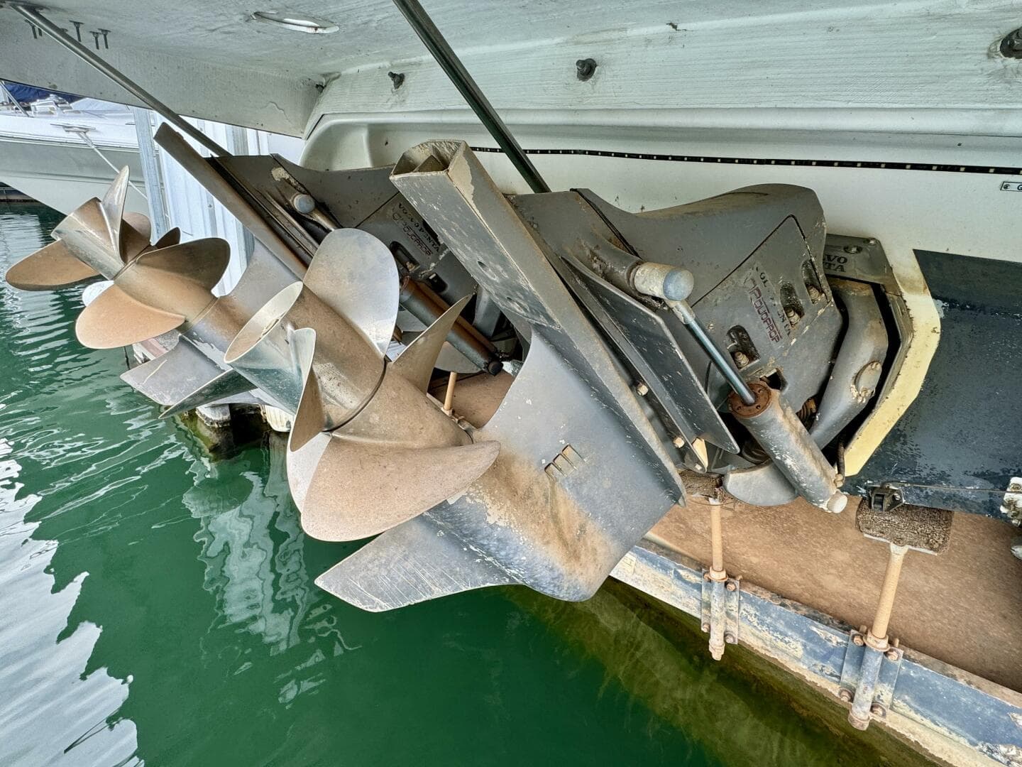 2004 Four Winns Vista 288