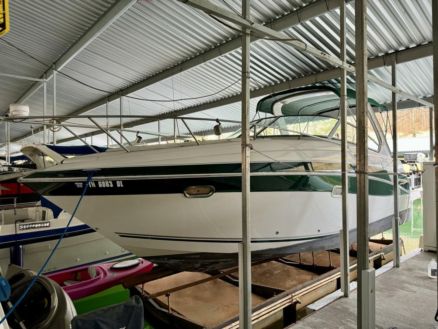 2004 Four Winns Vista 288