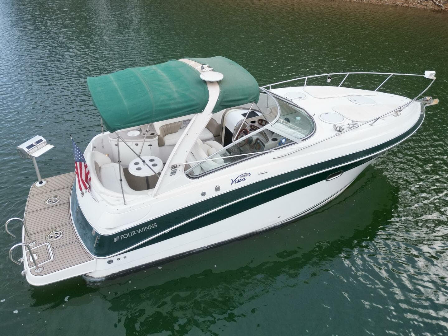 2004 Four Winns Vista 288