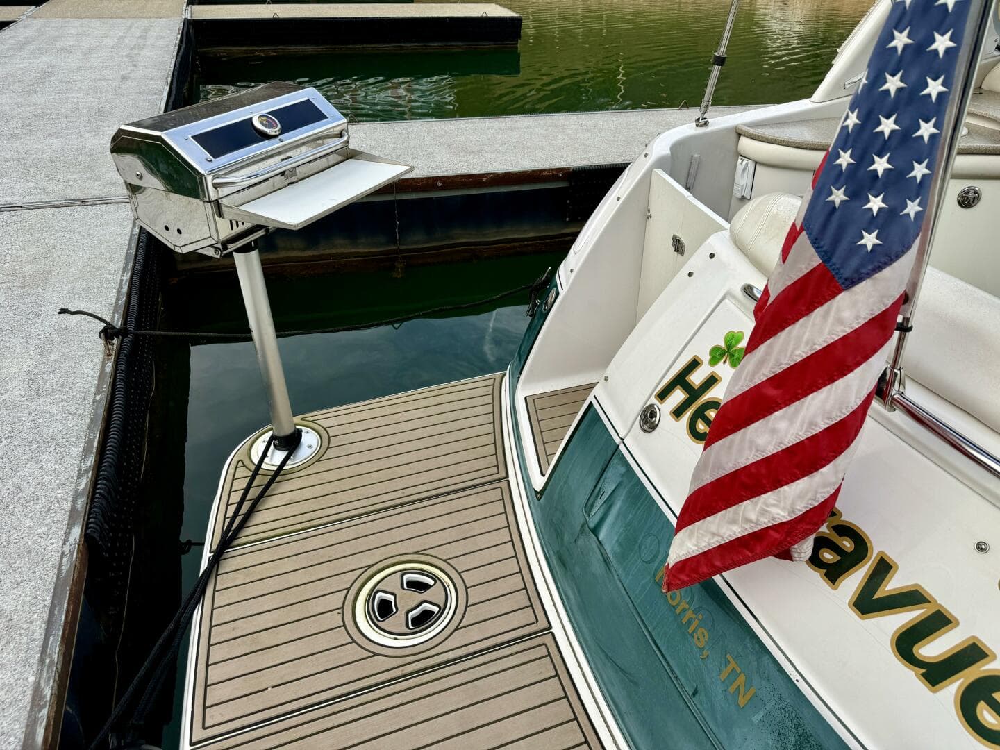 2004 Four Winns Vista 288