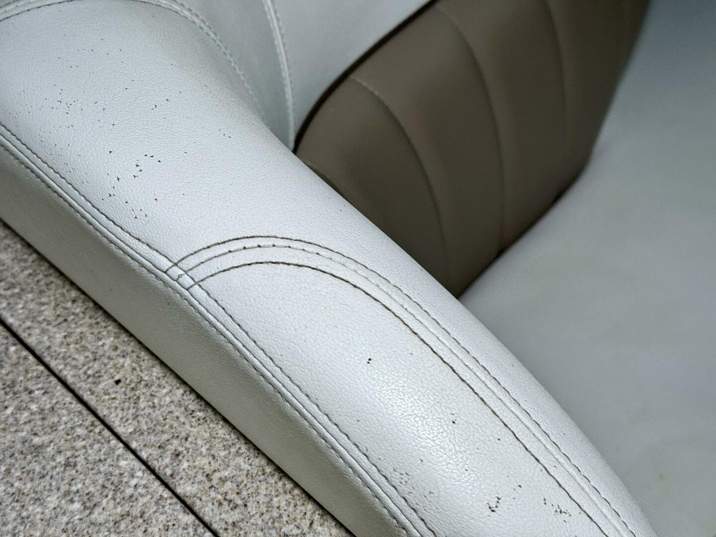 2004 Four Winns Vista 288