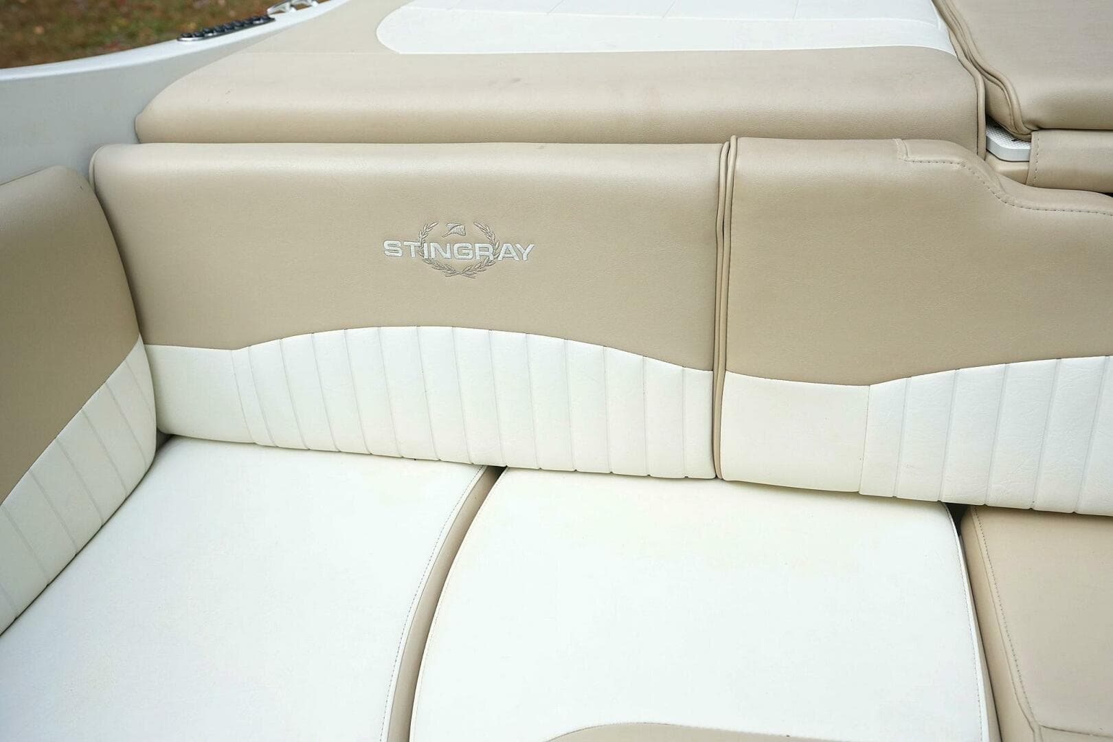 2016 Stingray 225 CR