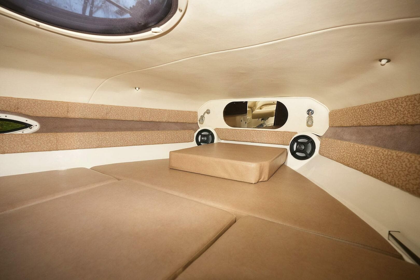 2016 Stingray 225 CR