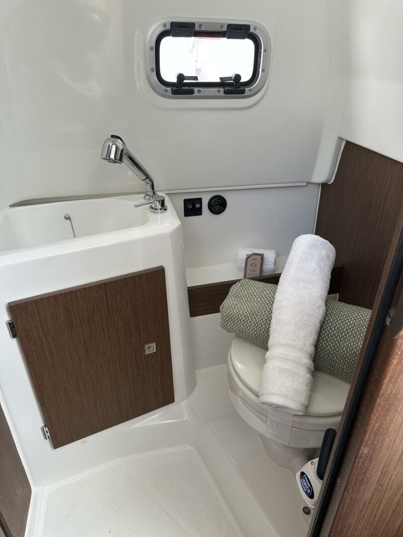 2023 Jeanneau Leader 9.0 CC