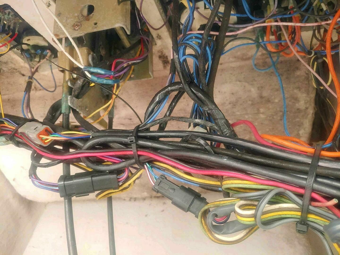 2001 Aquasport 219 CC