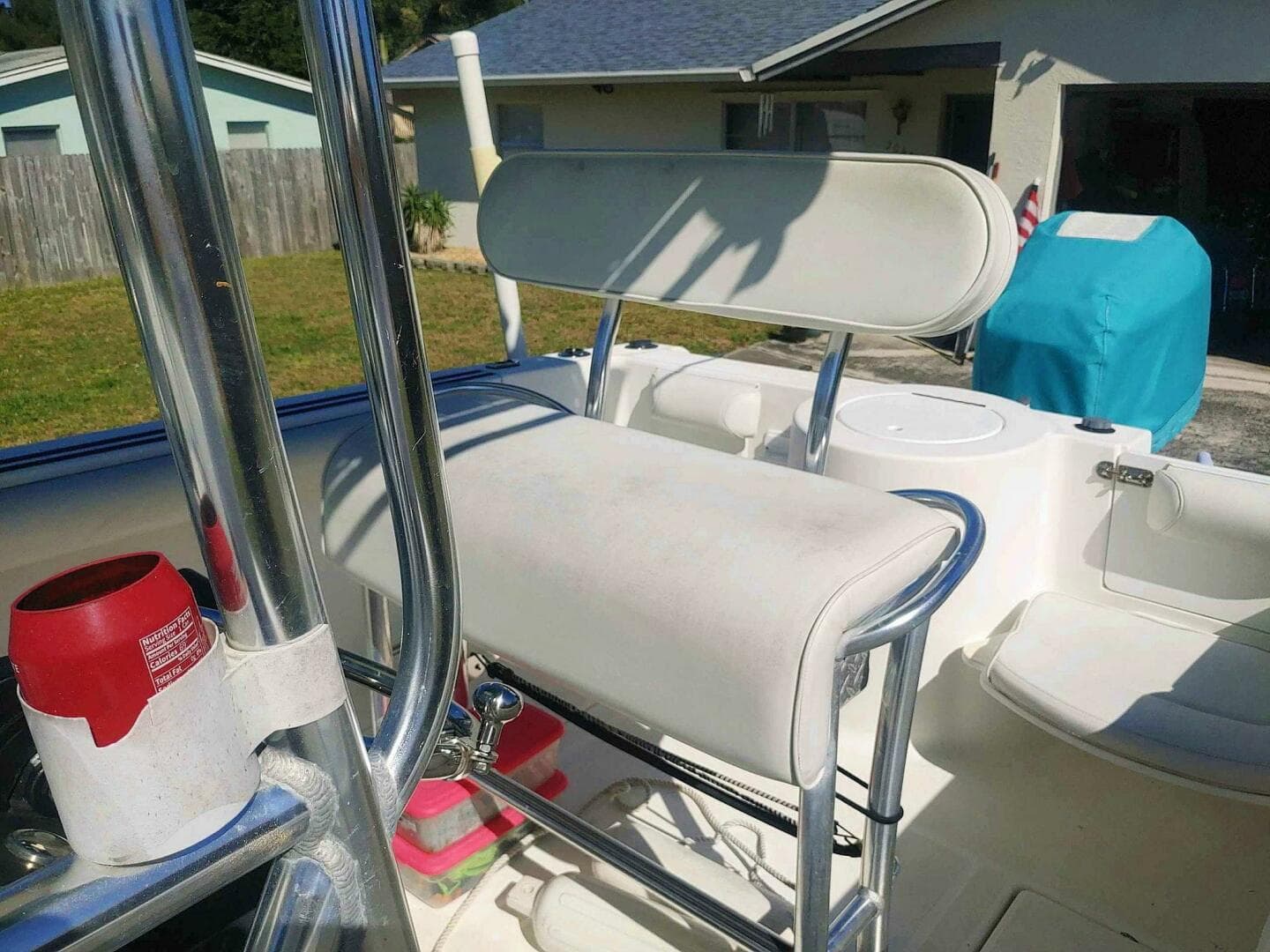 2001 Aquasport 219 CC