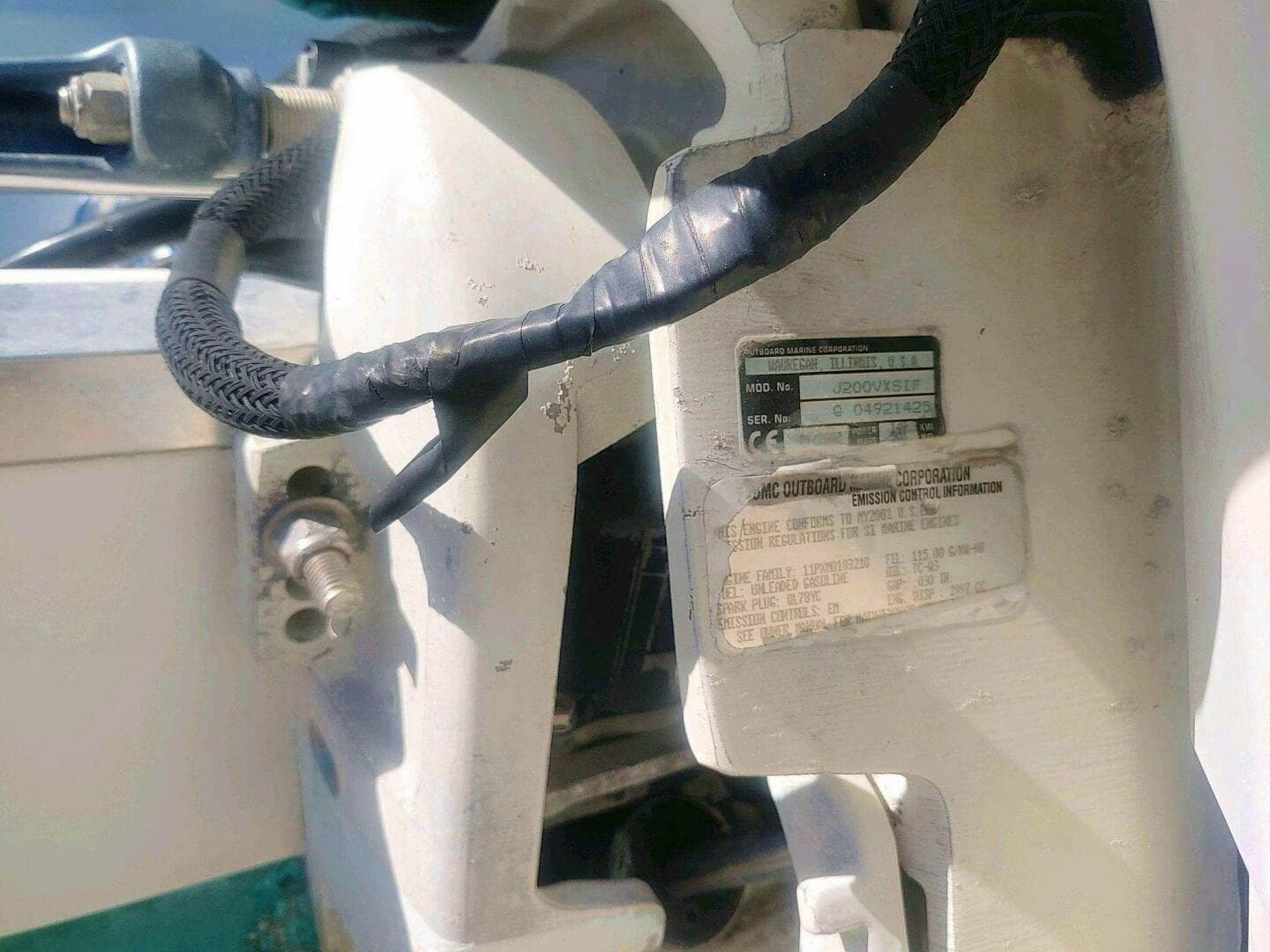 2001 Aquasport 219 CC