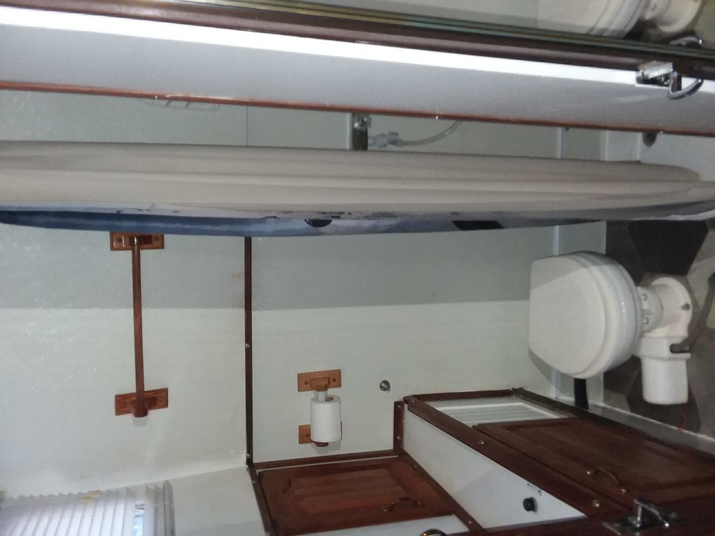 1979 Chris-Craft Catalina 350