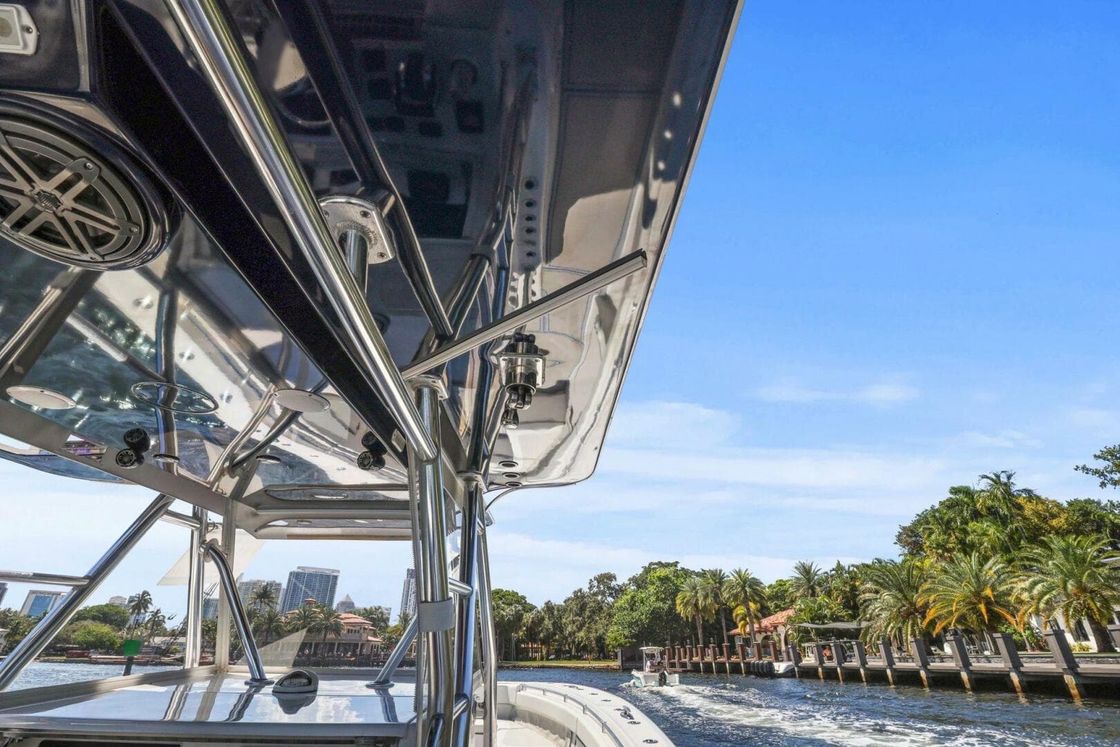 2013 Invincible 42 Open