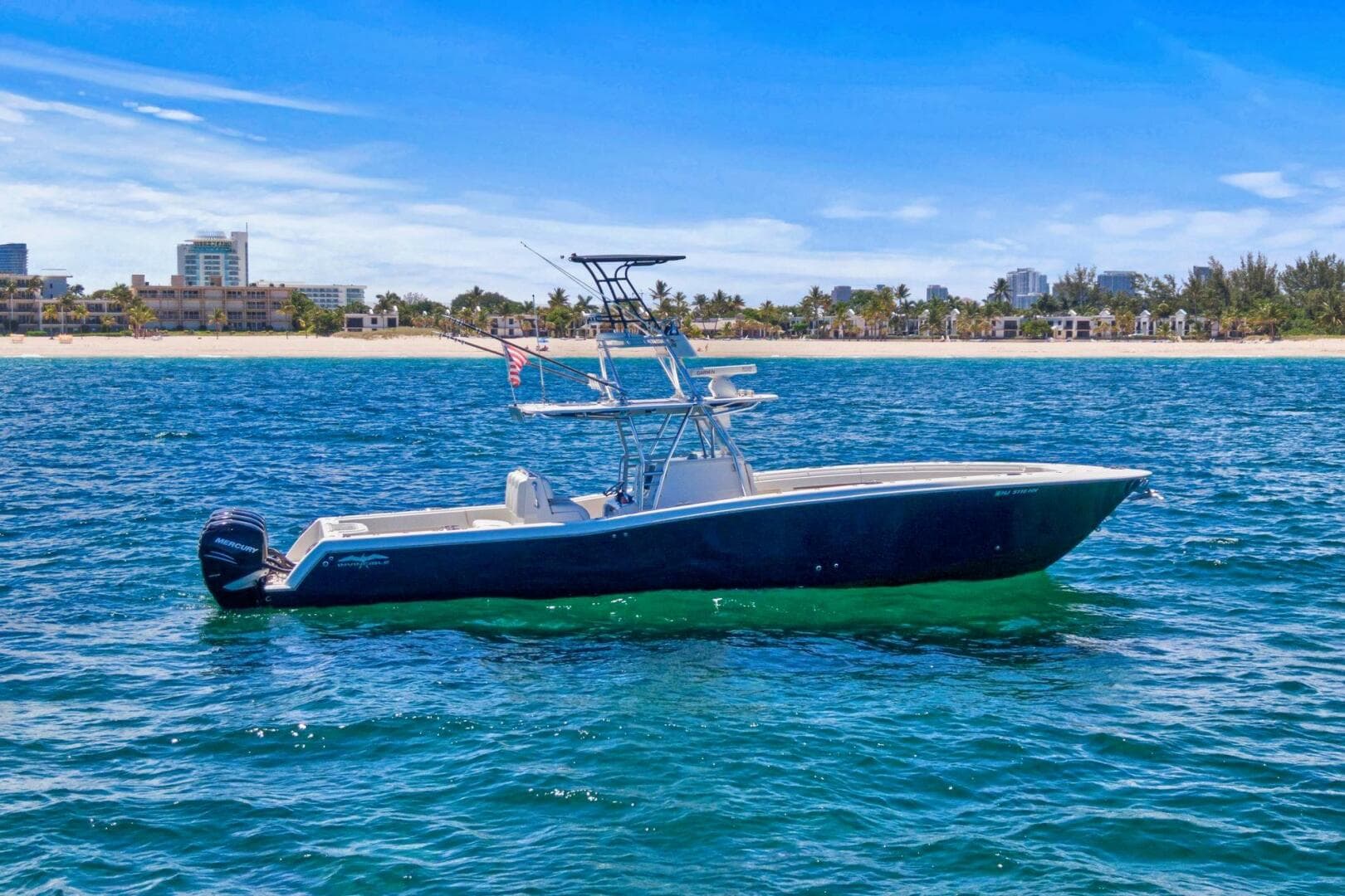 2013 Invincible 42 Open
