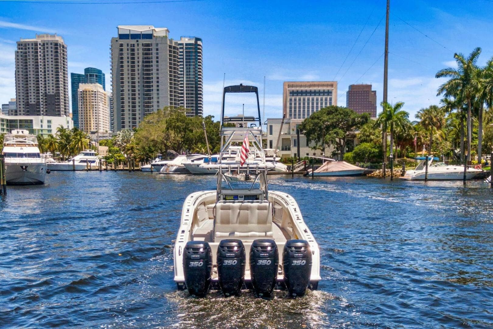 2013 Invincible 42 Open