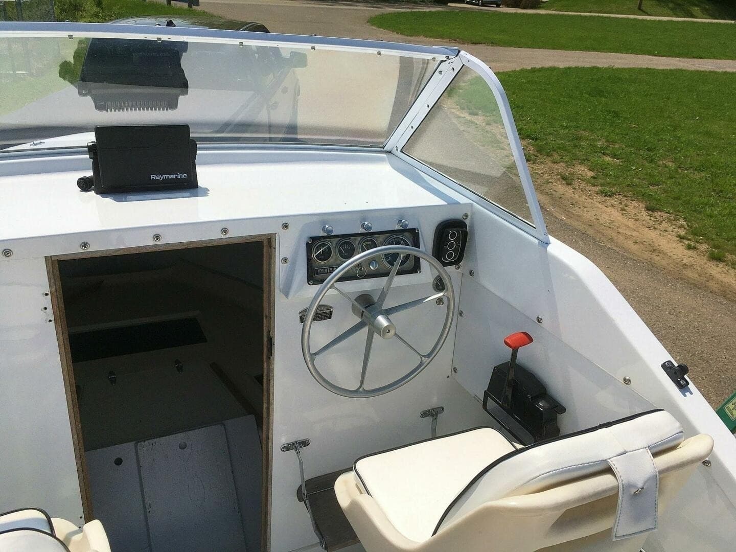 1969 Bertram 20 Bahia Mar