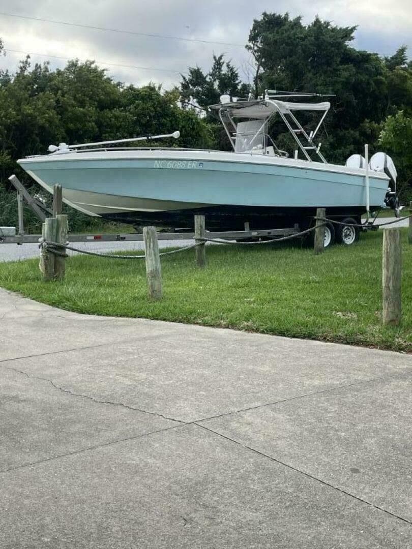 1990 Wellcraft Scarab 30 Cuddy