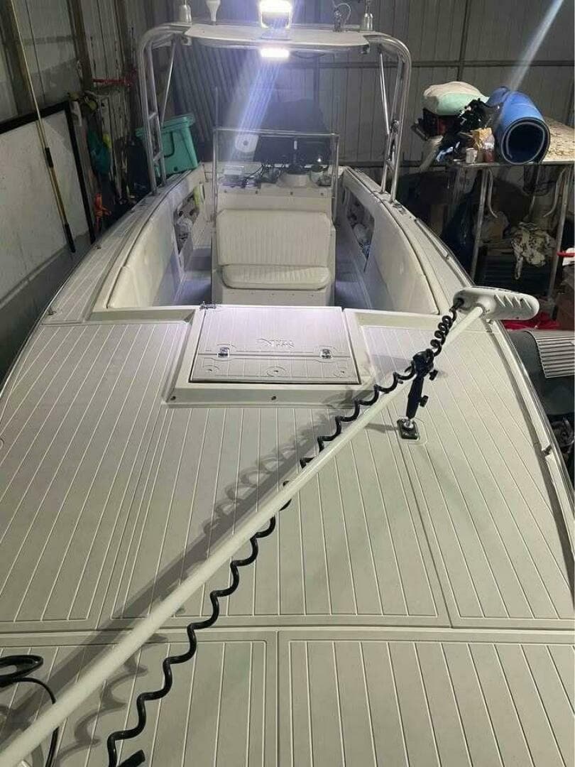 1990 Wellcraft Scarab 30 Cuddy