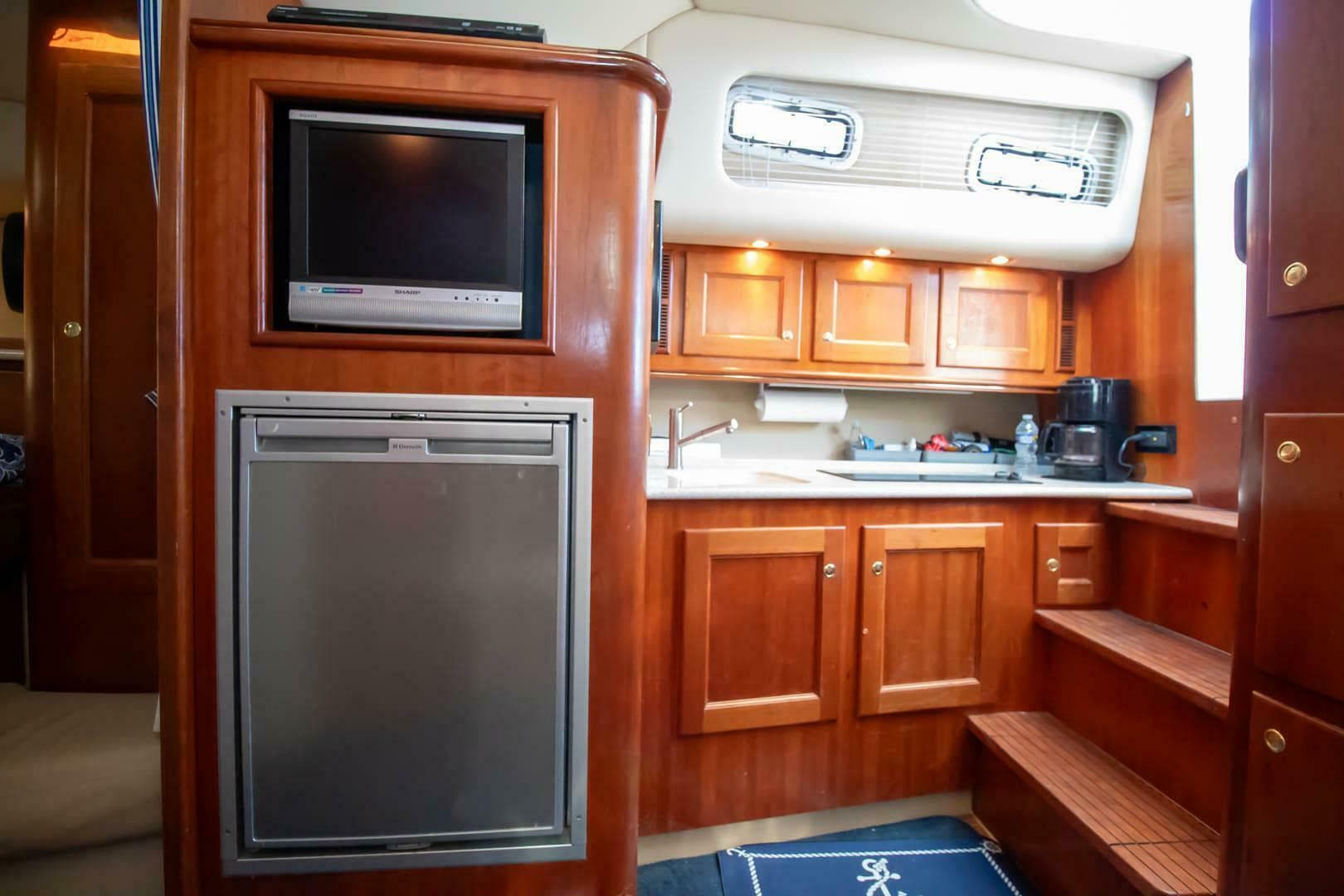 2006 Rampage 38 Express