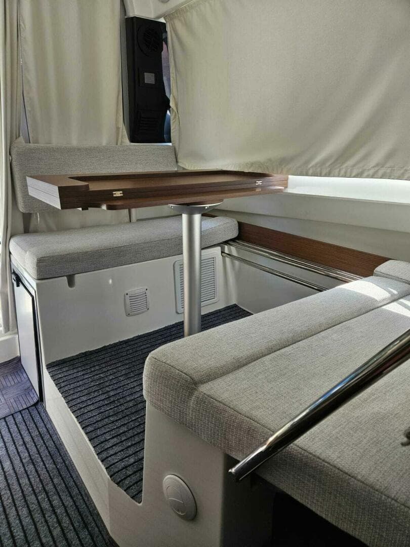 2023 Jeanneau NC795 S2