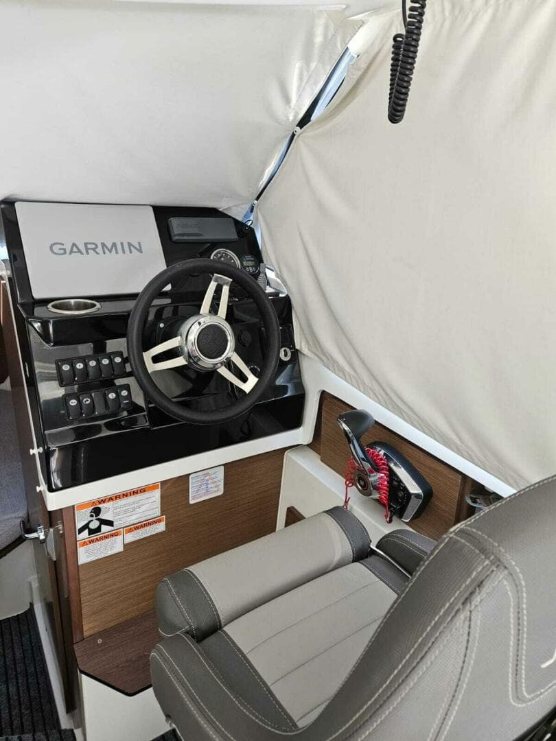 2023 Jeanneau NC795 S2